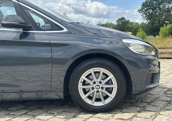 BMW Seria 2 cena 45900 przebieg: 200000, rok produkcji 2016 z Wrocław małe 781